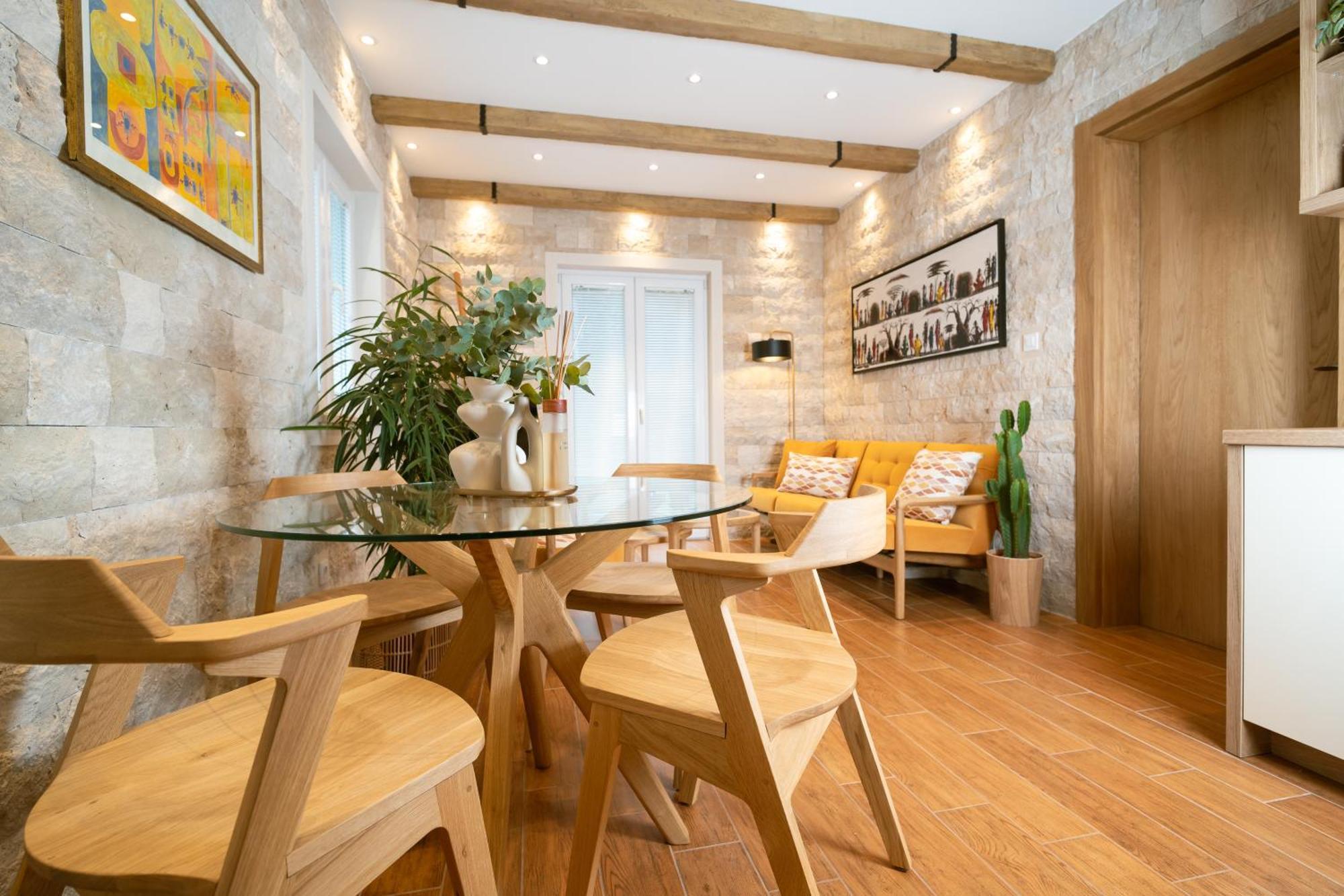 42° North Apartments 티바트 외부 사진