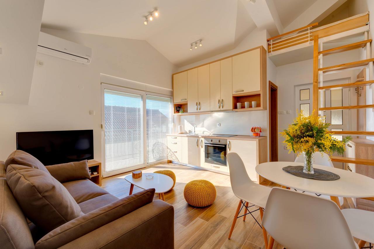 42° North Apartments 티바트 외부 사진