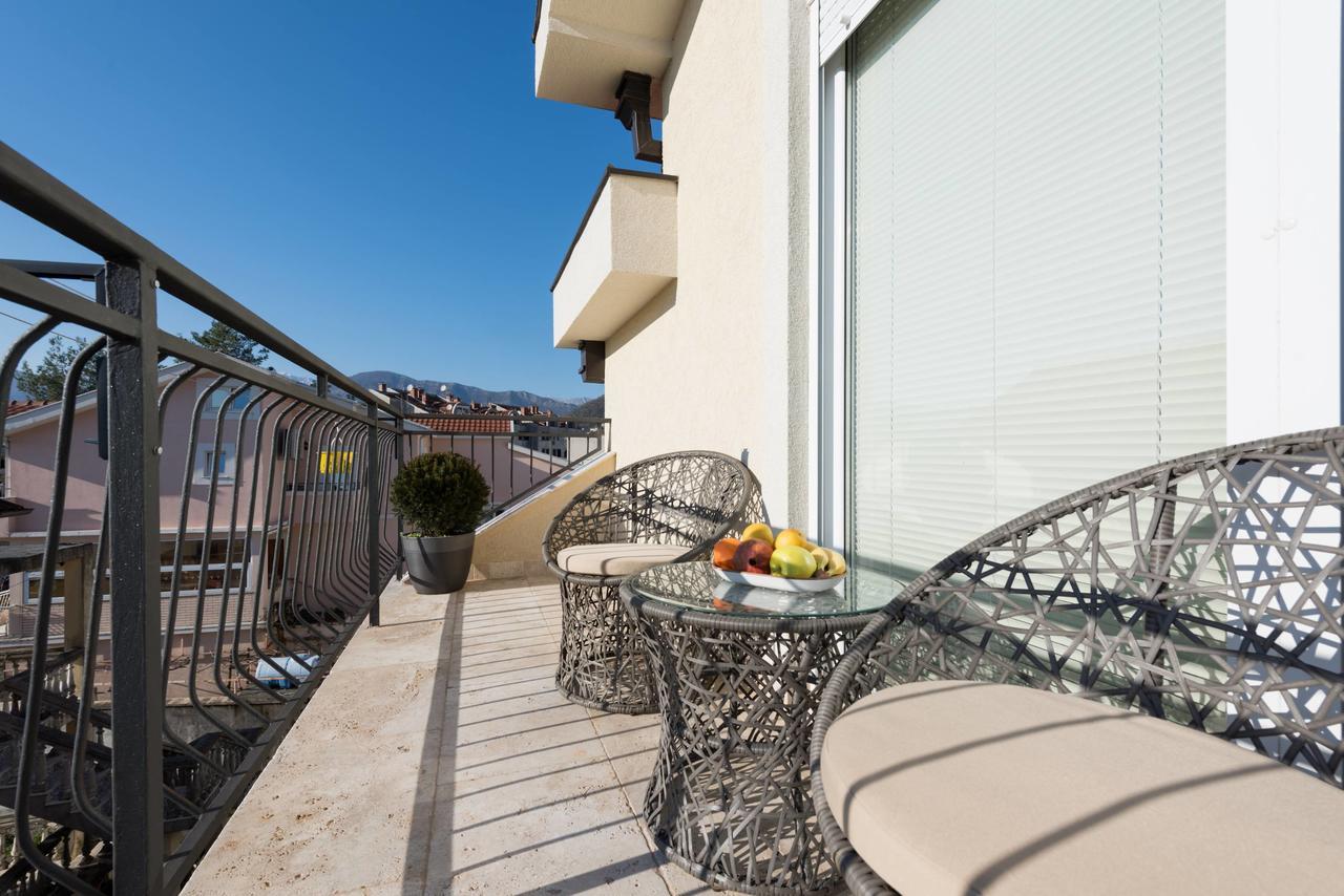 42° North Apartments 티바트 외부 사진