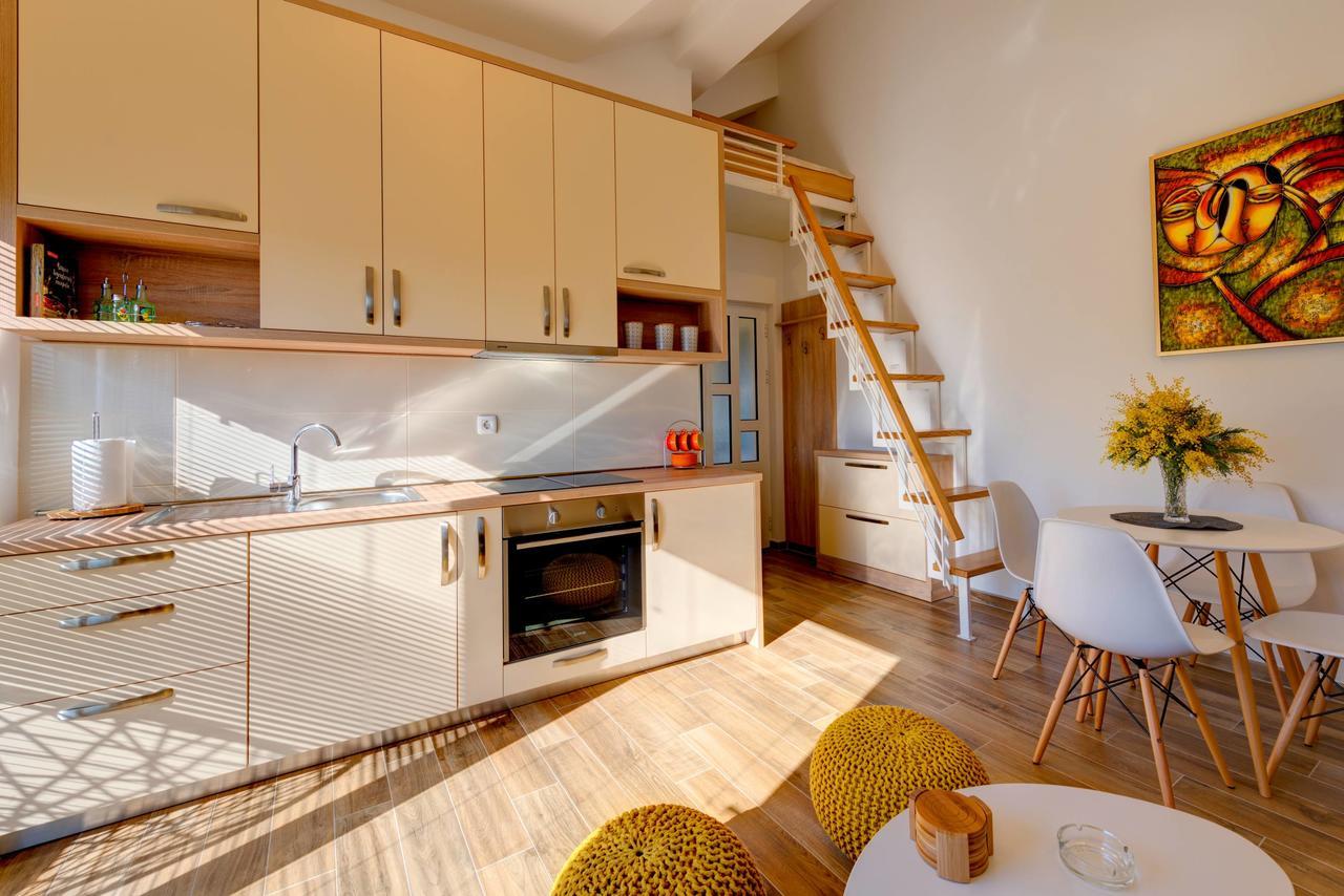42° North Apartments 티바트 외부 사진