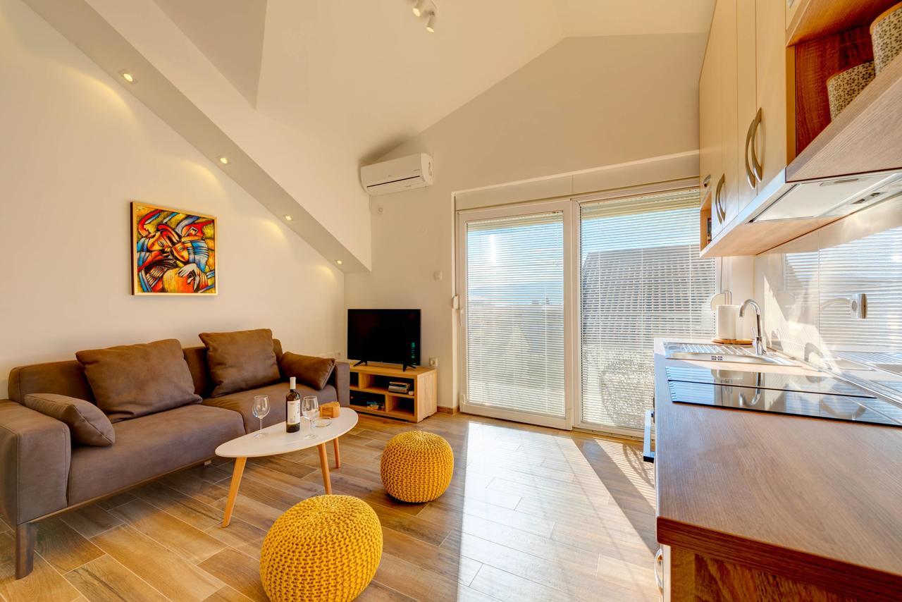 42° North Apartments 티바트 외부 사진