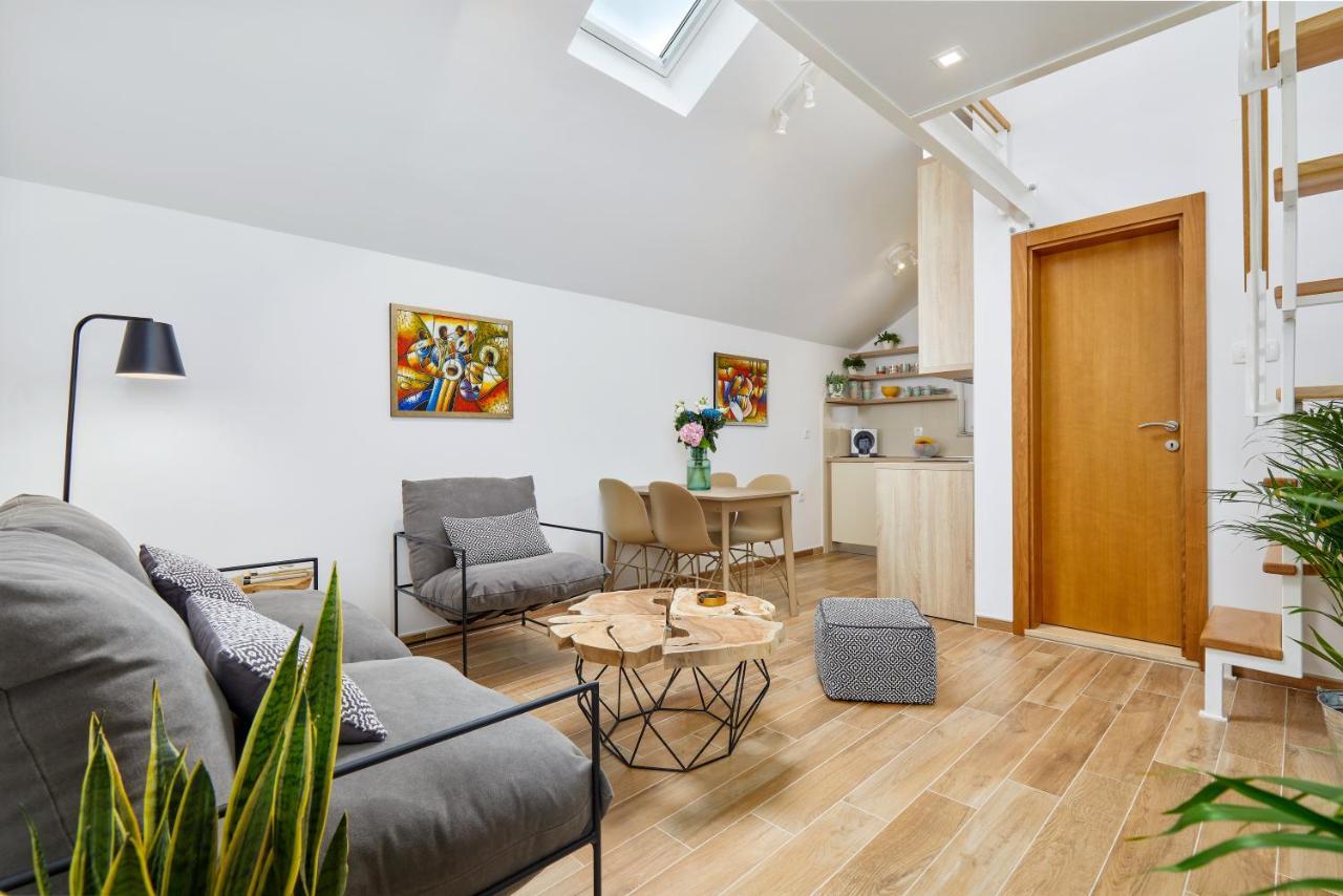 42° North Apartments 티바트 외부 사진