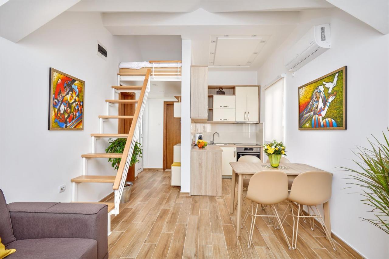 42° North Apartments 티바트 외부 사진